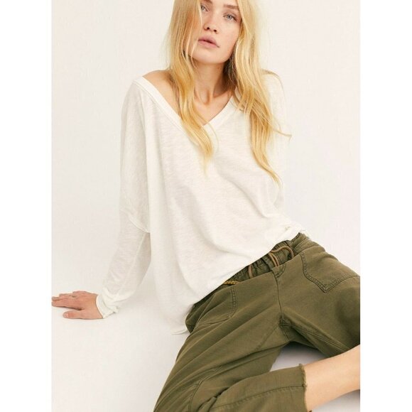 Free People Womens White On My Mind Oversized Light V-Neck Shirt By We The Free - Picture 6 of 11